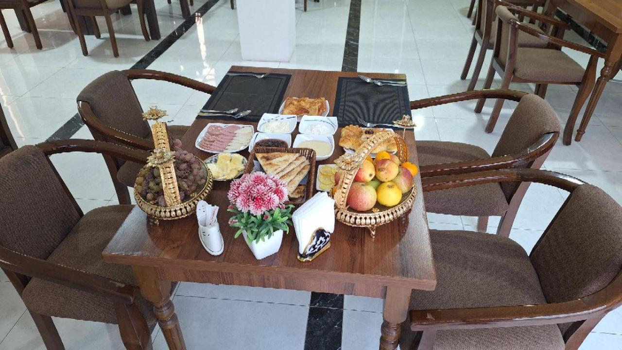Sarbon Hotel Khiva Eksteriør billede